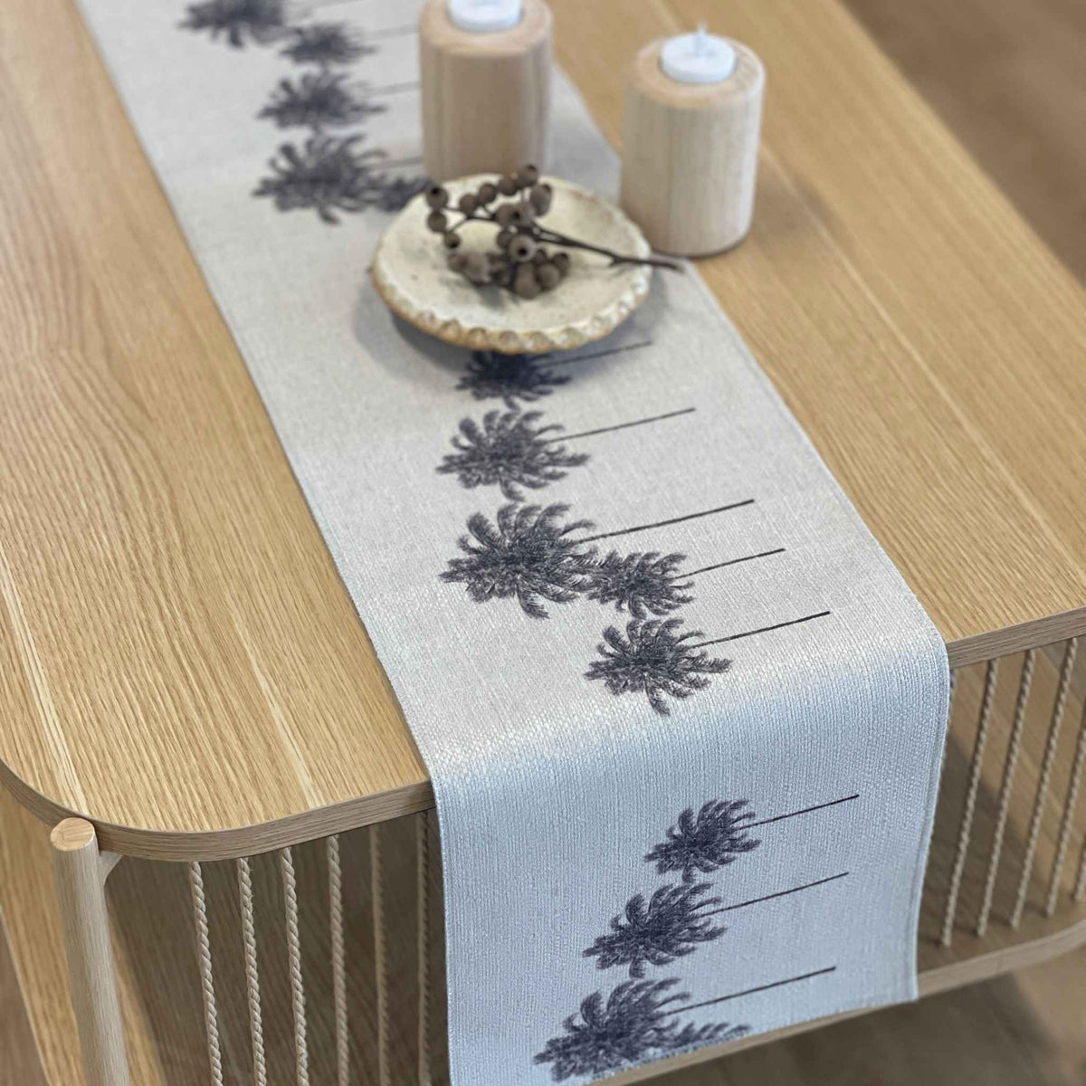 Palm Grove - Table Runner