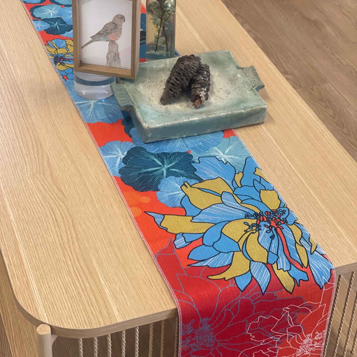 Sunset Retro - Table Runner